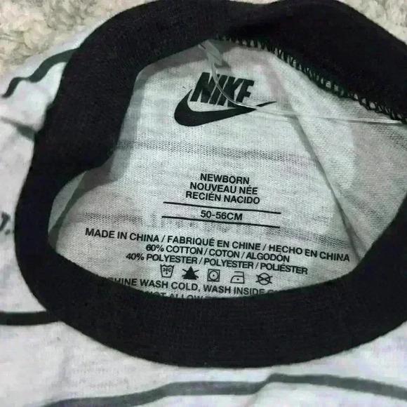 Nike Baby Infant Shortfall Set of 2 (Heather Grey Newborn) - Picture 6 of 9